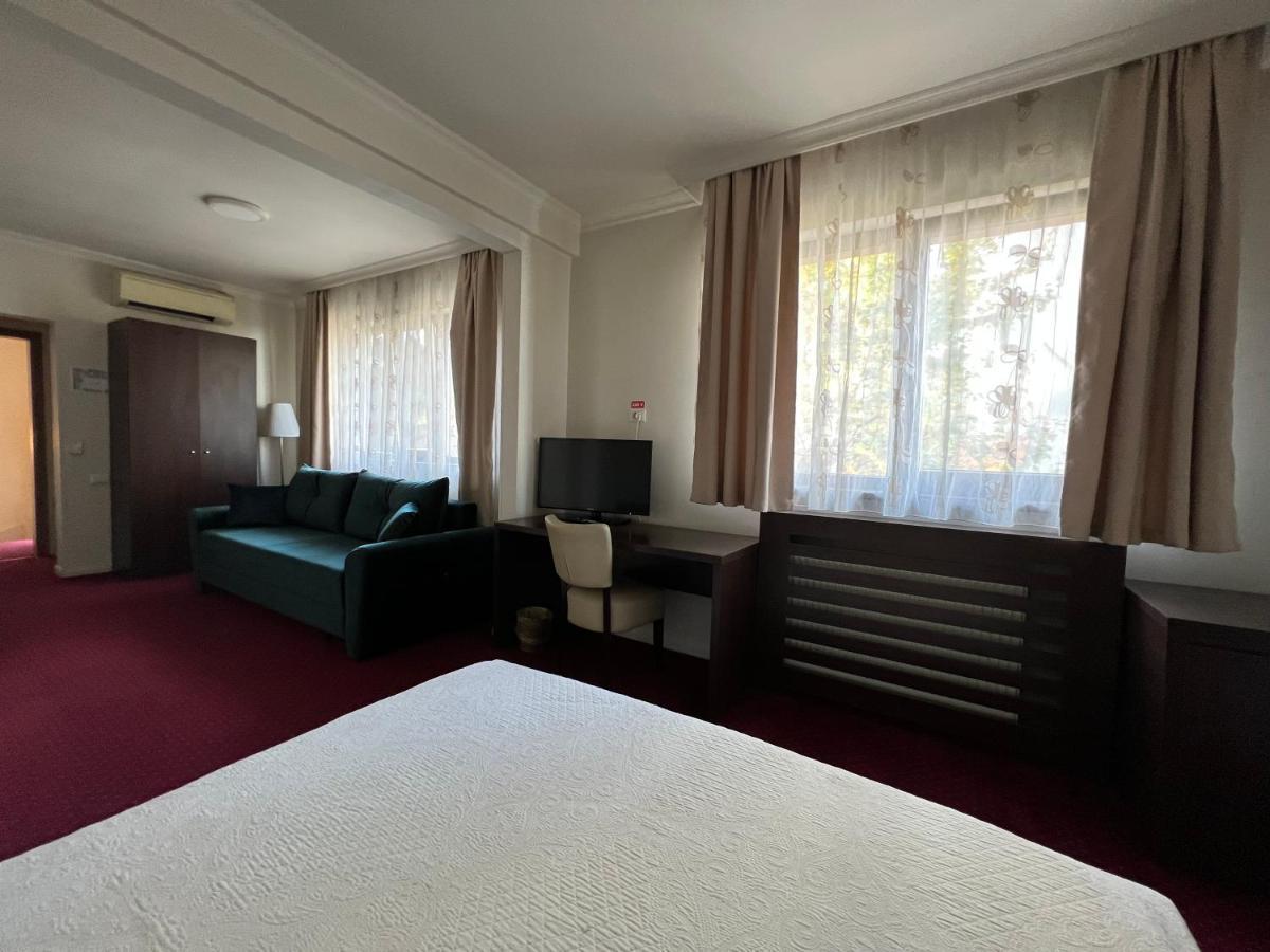 Eden Boutique Accommodation Bucarest Esterno foto