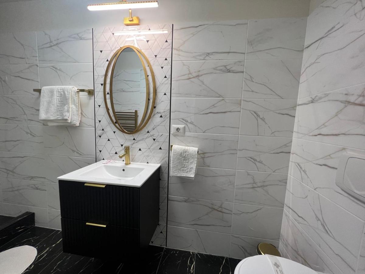 Eden Boutique Accommodation Bucarest Esterno foto