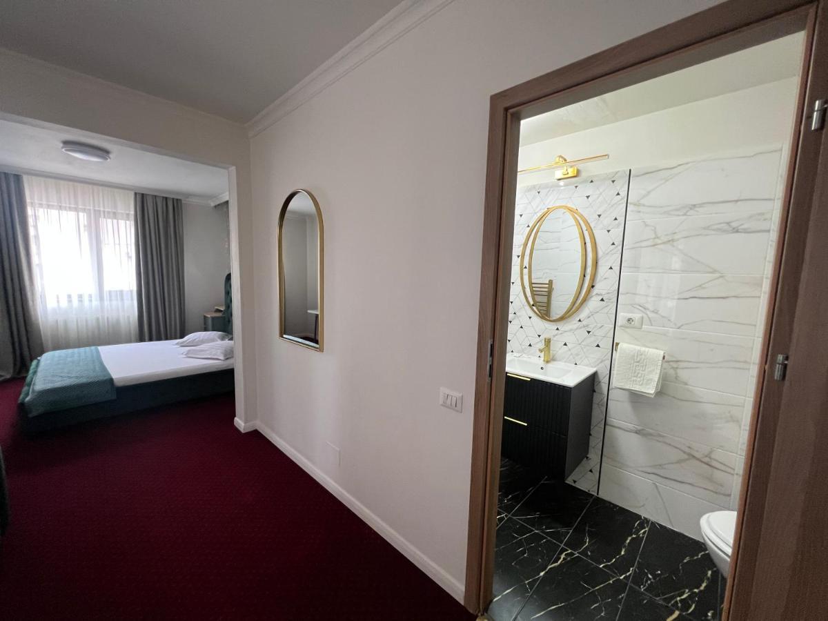 Eden Boutique Accommodation Bucarest Esterno foto