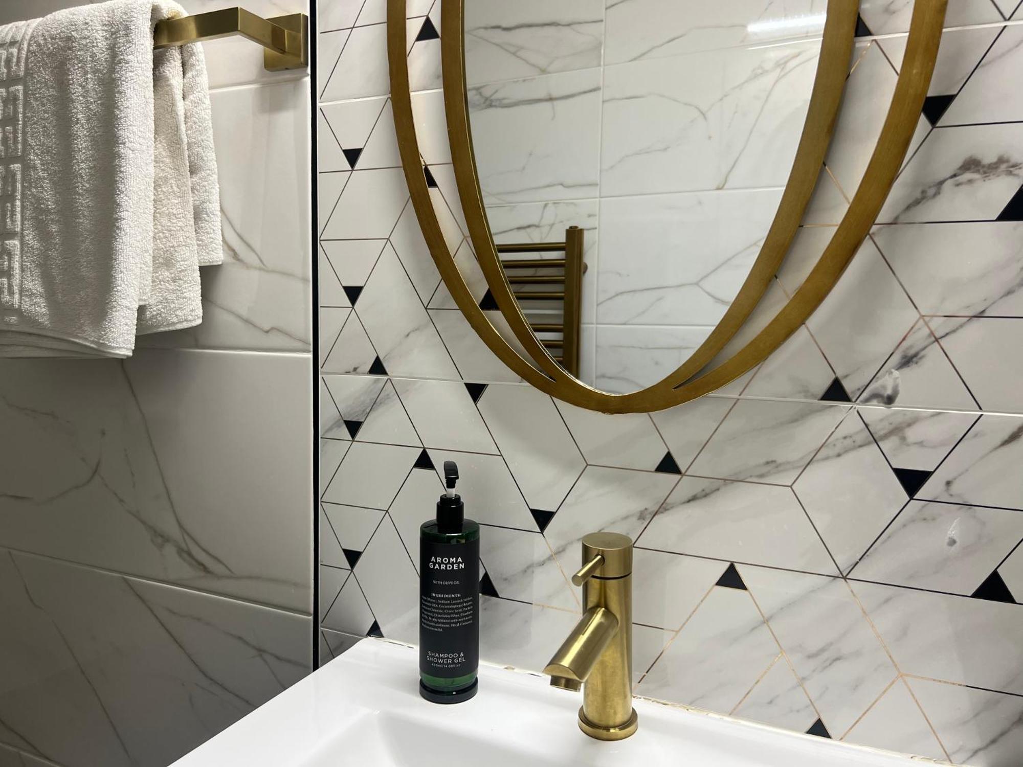 Eden Boutique Accommodation Bucarest Esterno foto