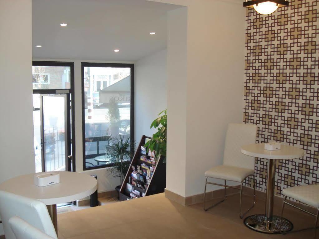 Eden Boutique Accommodation Bucarest Esterno foto