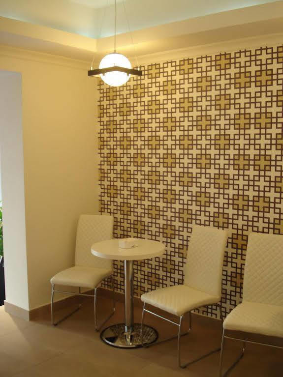 Eden Boutique Accommodation Bucarest Esterno foto